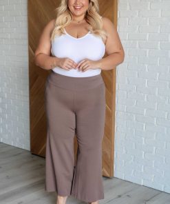 Dear Scarlett Magic Wide Leg Crop Pants in Dark Mocha