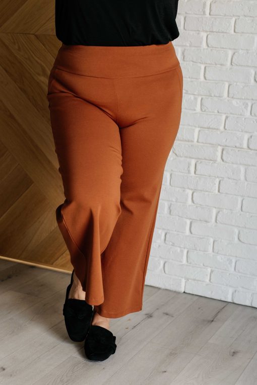 Dear Scarlett Magic Wide Leg Crop Pants in Rust - Image 4