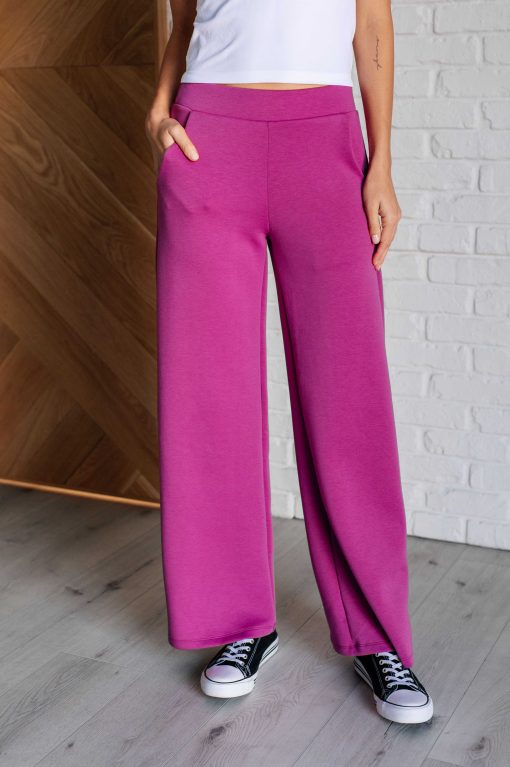 Dear Scarlett Resort Travel Wide Leg Crop Pant in Magenta - Image 4