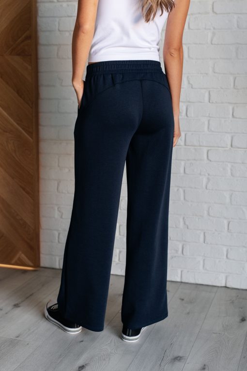 Dear Scarlett Resort Travel Wide Leg Crop Pant in  Navy - Image 9